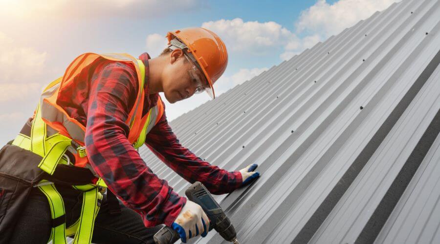 Expert top industrial roofings services in Inez, TX